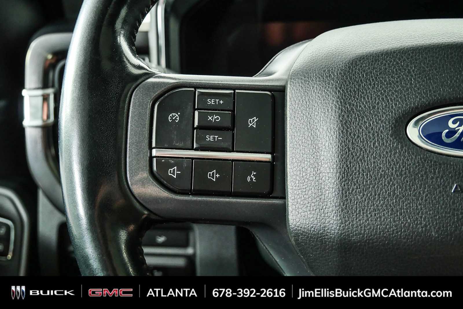Used 2023 Ford F250 Lariat w/ Sport Appearance Package AWD/4WD image 11