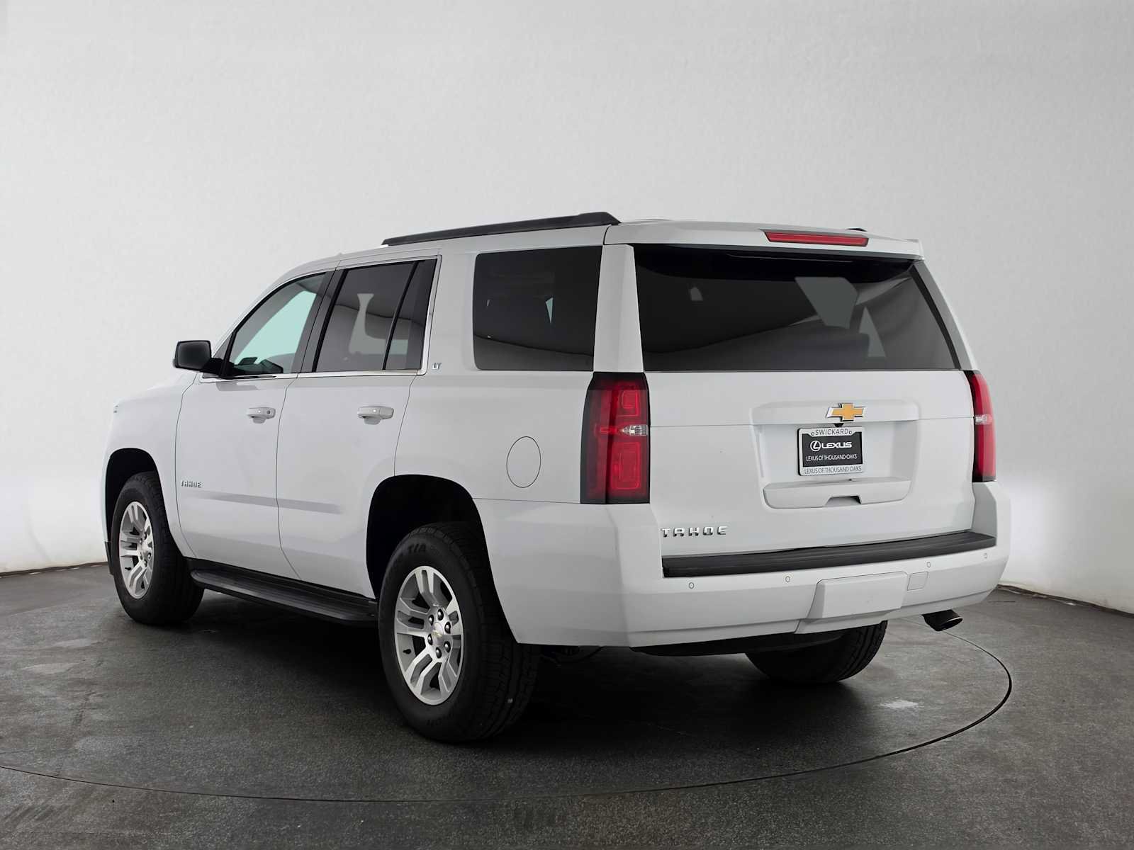 Used 2016 Chevrolet Tahoe LT w/ Luxury Package AWD/4WD image 5