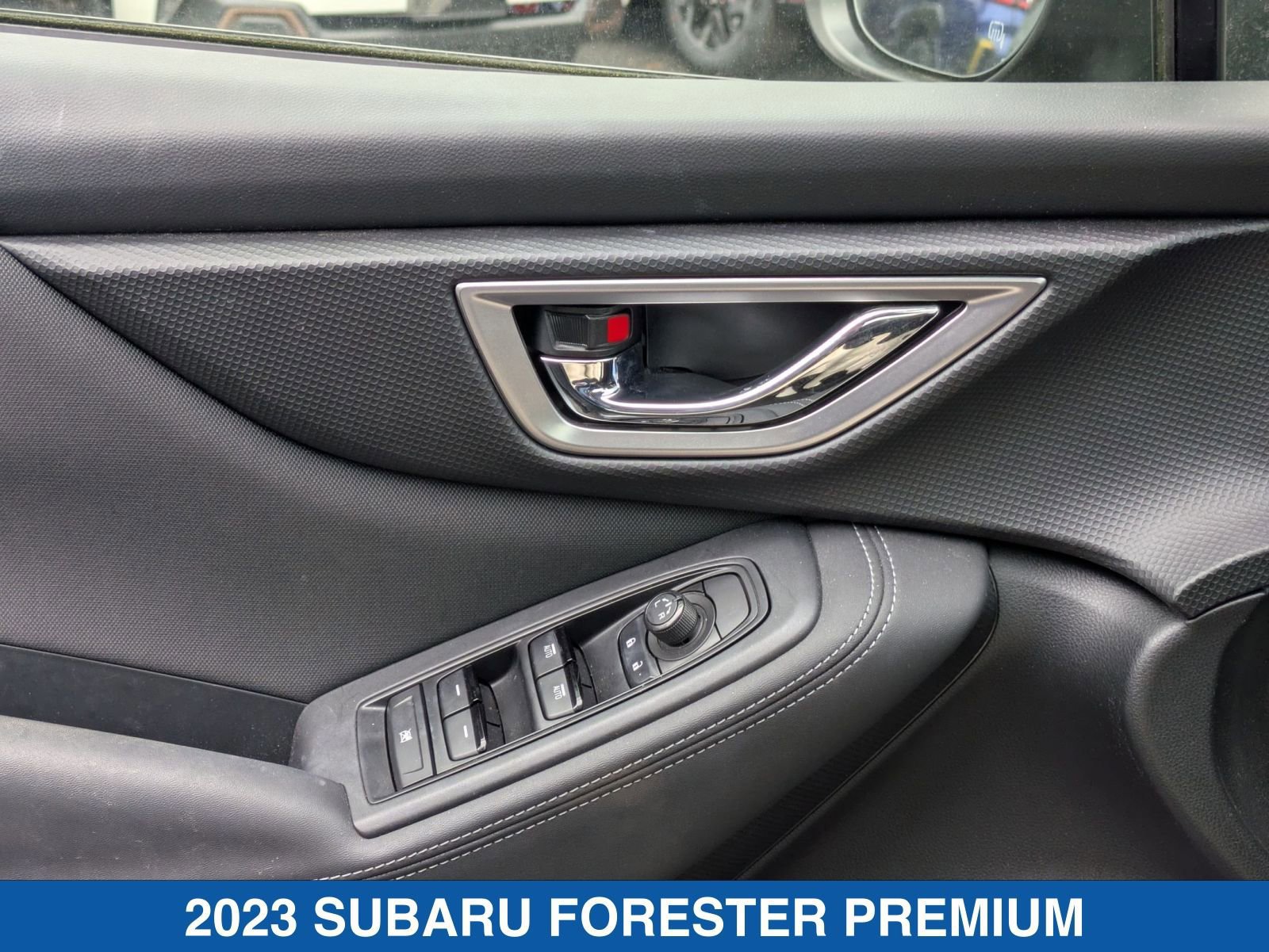 Used 2023 Subaru Forester Premium image 13