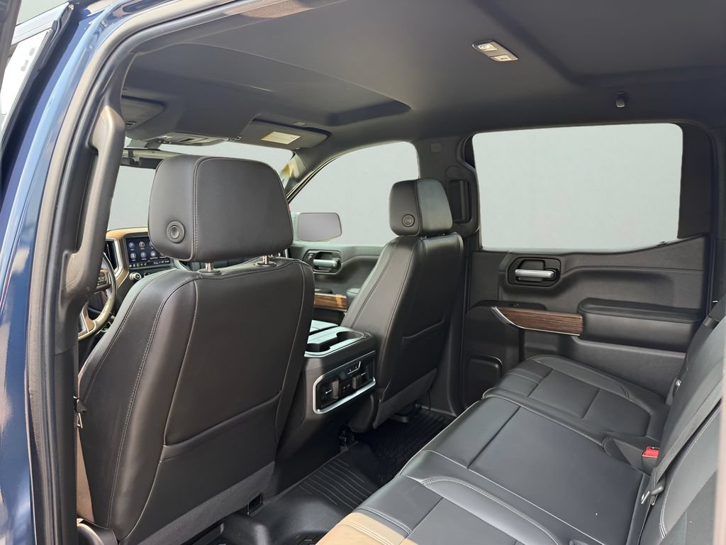 Used 2021 Chevrolet Silverado 1500 High Country AWD/4WD image 11