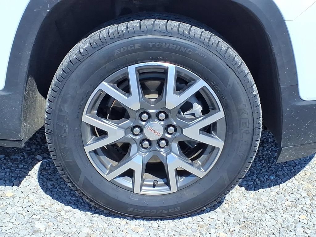 Used 2023 GMC Acadia SLT AWD/4WD image 11