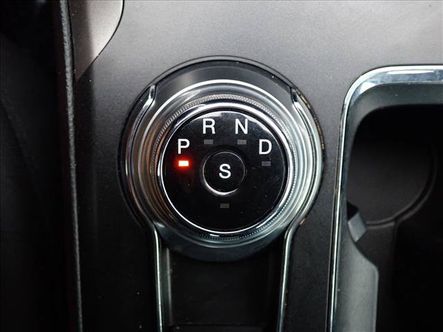 Used 2020 Ford Fusion SE AWD/4WD image 21