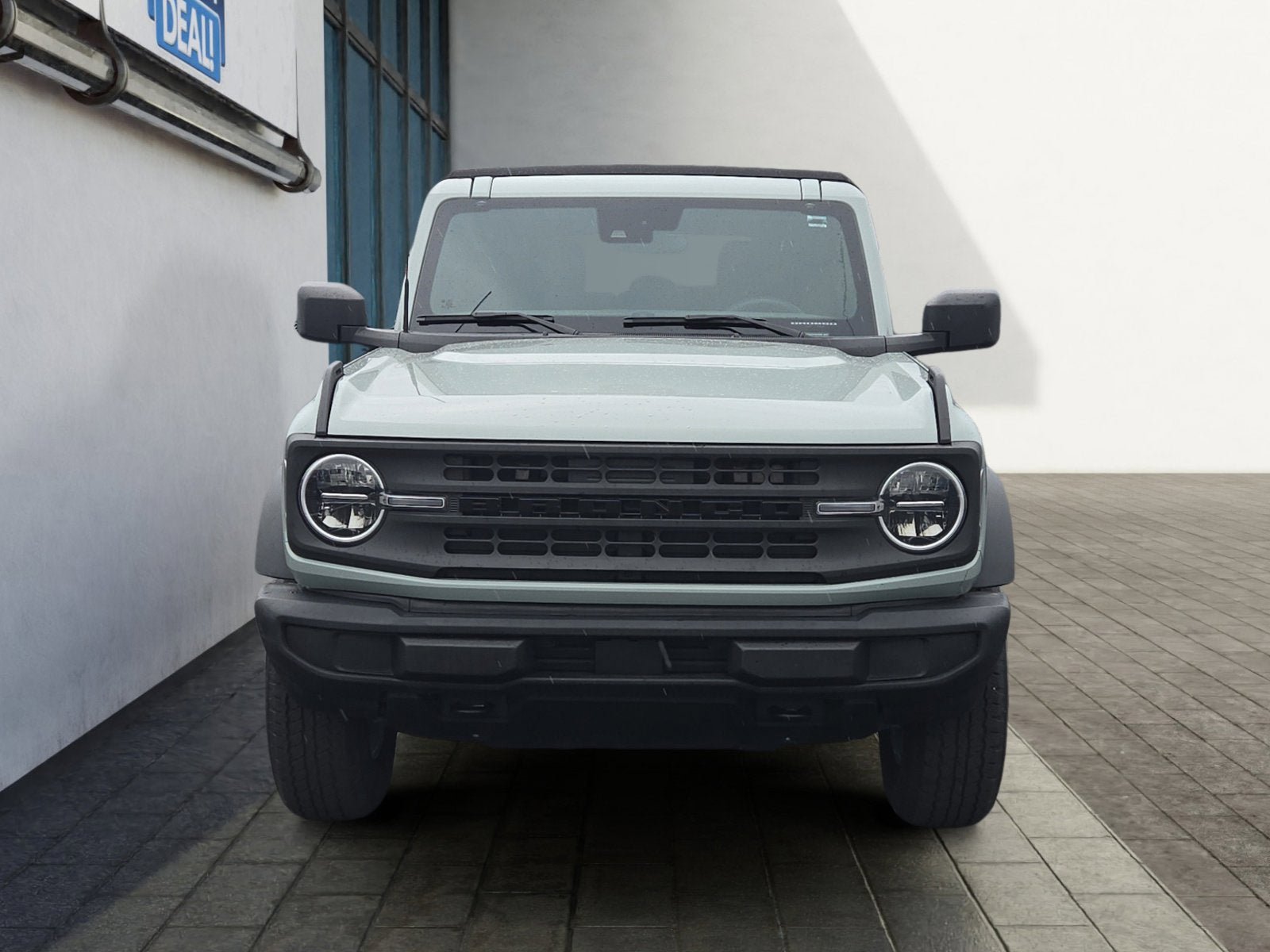 Certified 2023 Ford Bronco 4-Door image 8