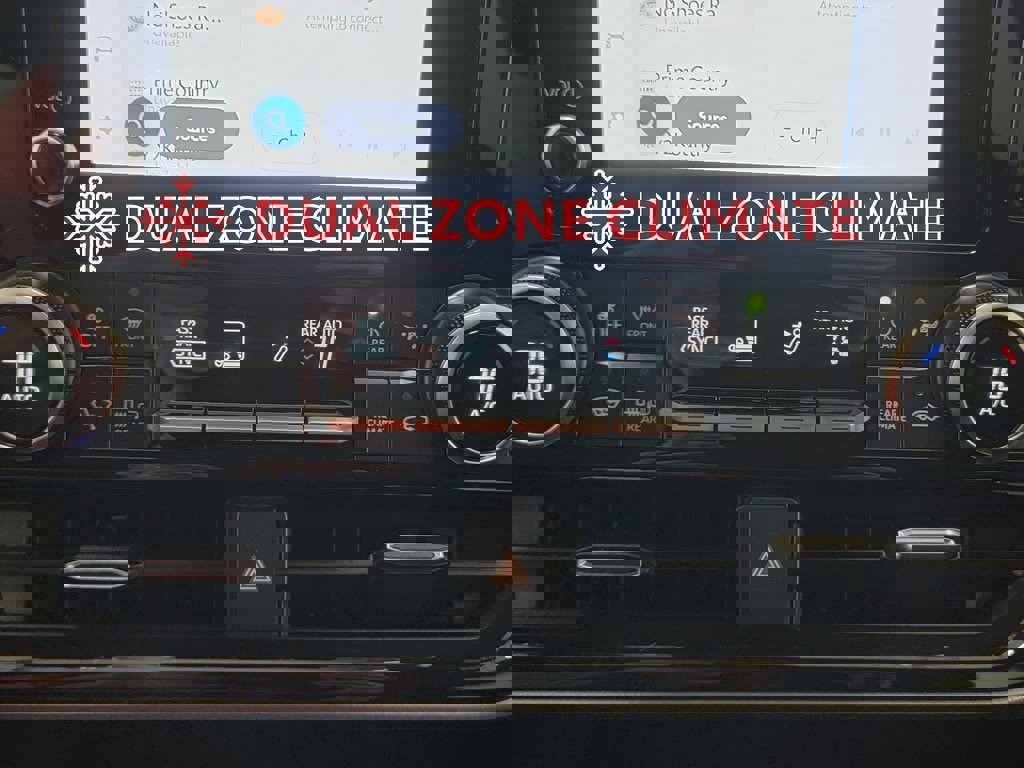 Certified 2025 Toyota Highlander LE image 23