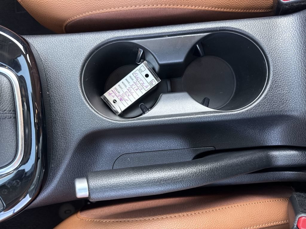 Used 2024 Kia Soul EX w/ Option Group 015 FWD image 36