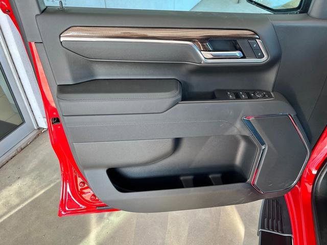 New 2025 Chevrolet Silverado 1500 LT w/ Z71 Off-Road Package image 16