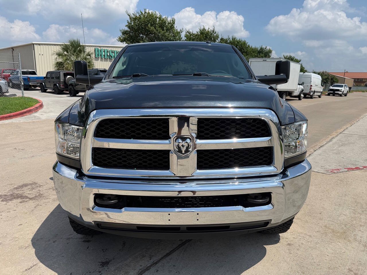 Used 2018 RAM 2500 Tradesman w/ Chrome Appearance Group AWD/4WD image 35