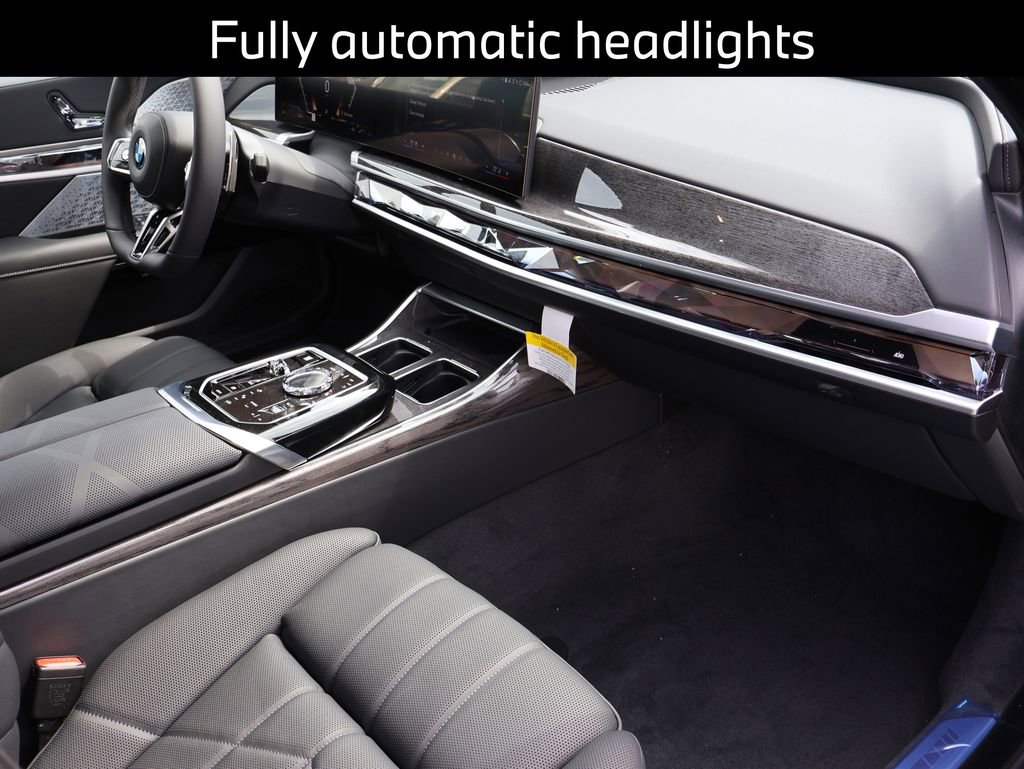 New 2026 BMW 760i xDrive w/ Executive Package AWD/4WD image 13