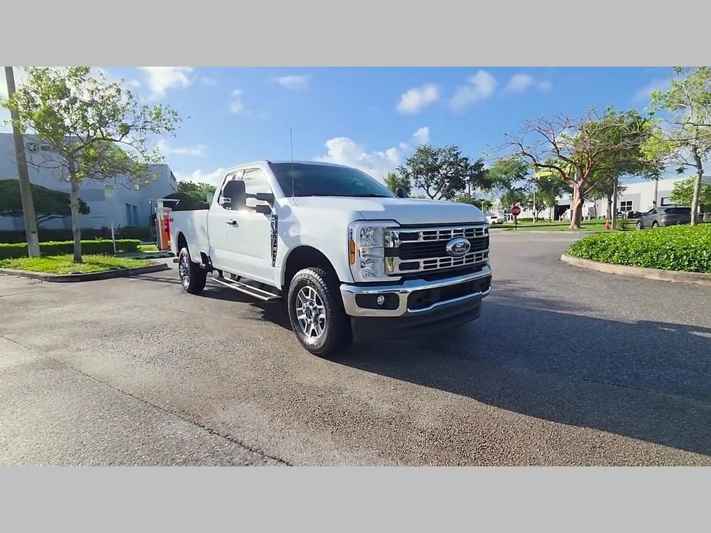 Used 2025 Ford F350 XLT image 53