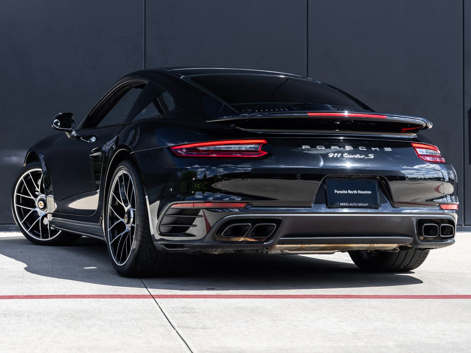 Certified 2018 Porsche 911 Turbo S image 3