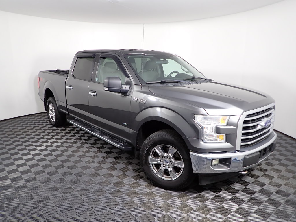 Used 2017 Ford F150 XLT w/ Max Trailer Tow Package AWD/4WD image 7