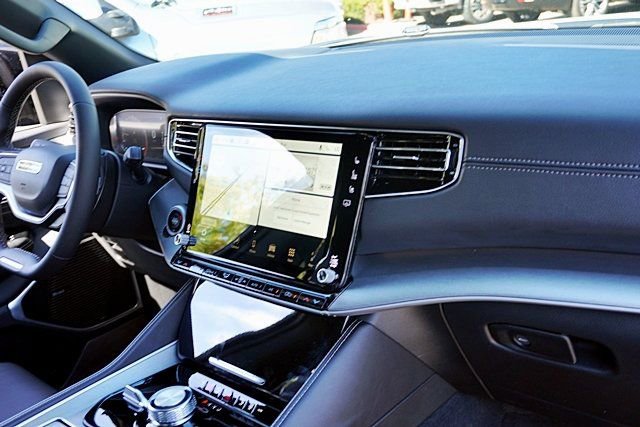 New 2026 Jeep Grand Wagoneer Limited w/ Premium Group II AWD/4WD image 12