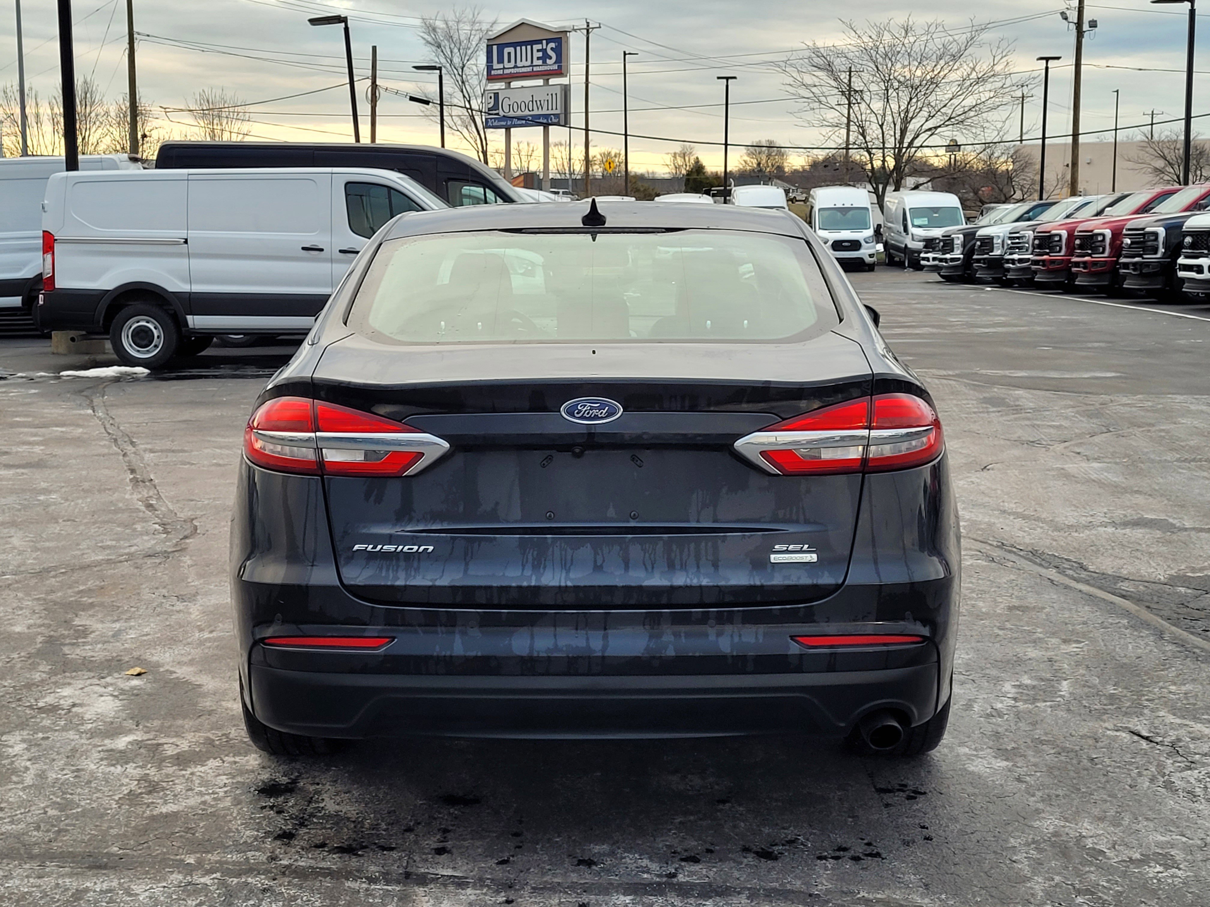 Used 2020 Ford Fusion SEL image 5