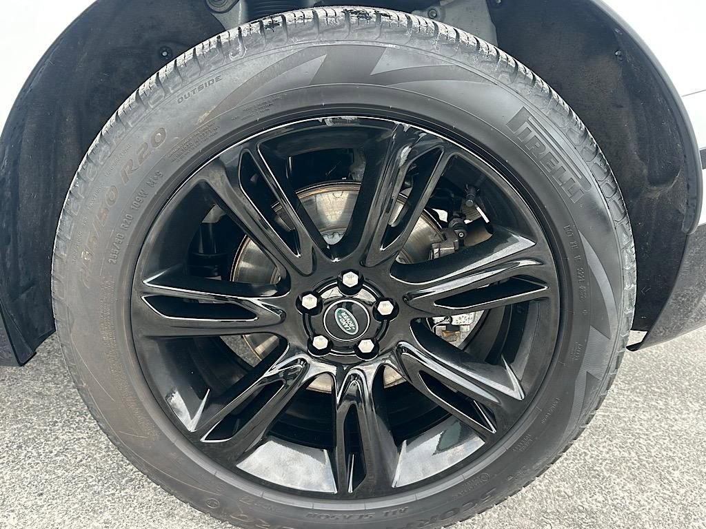 Used 2023 Land Rover Range Rover Velar R-Dynamic S image 31