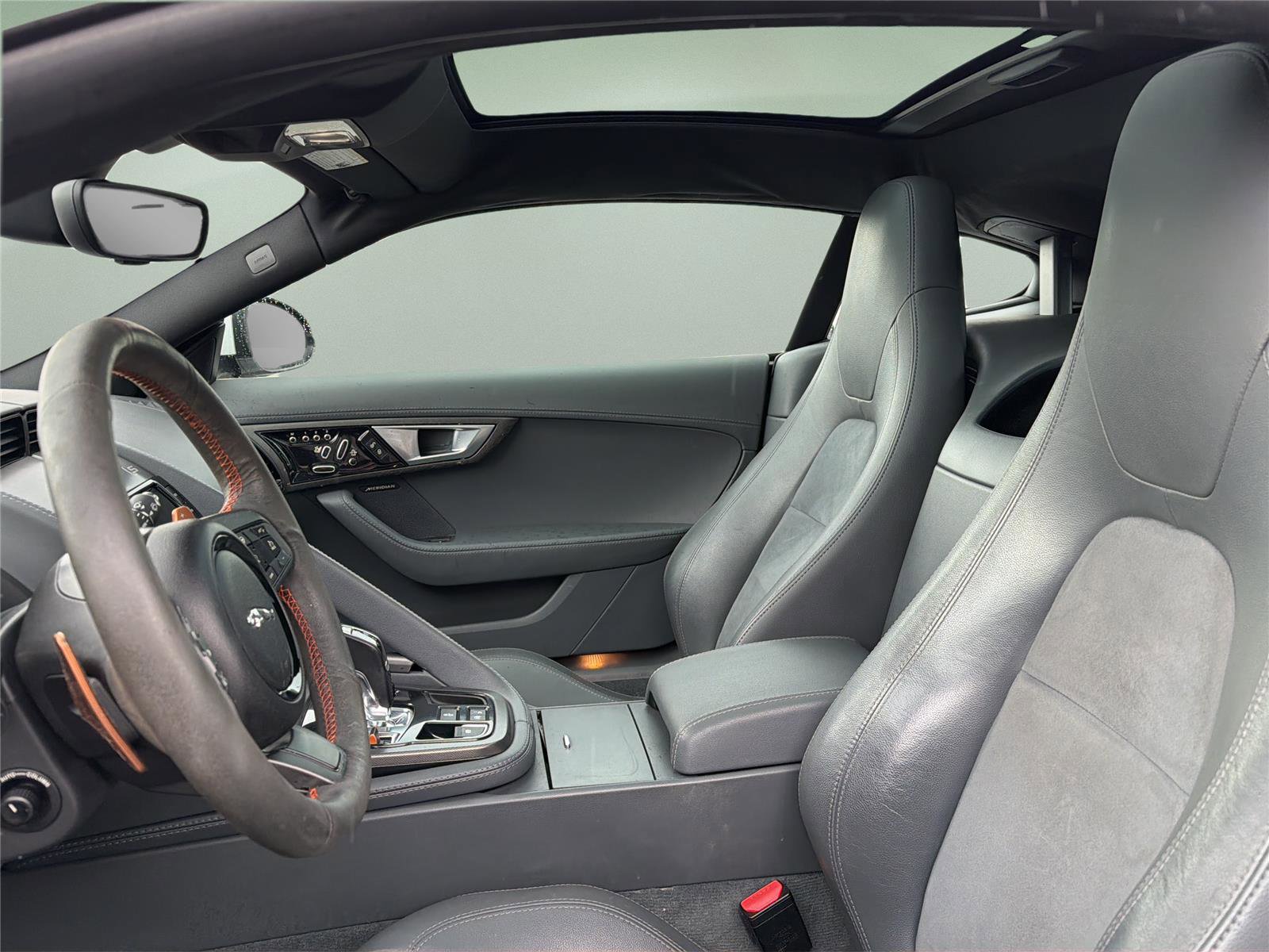 Used 2015 Jaguar F-TYPE S RWD image 24