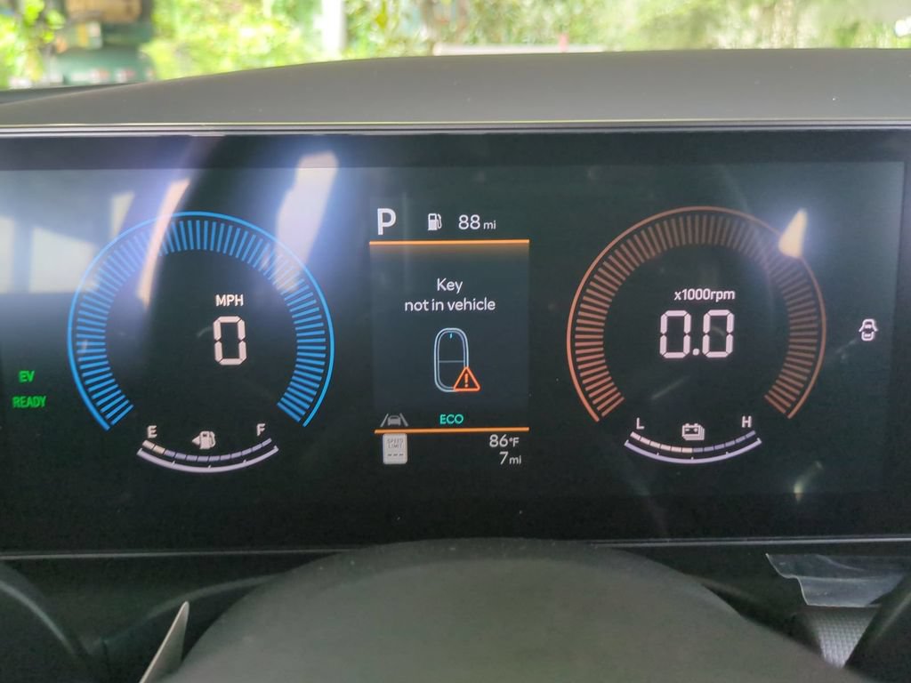 New 2026 Hyundai Tucson Blue SE AWD/4WD image 34