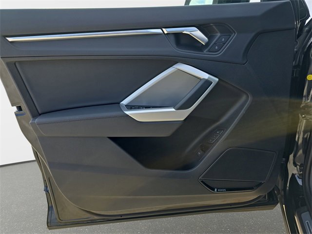 Used 2025 Audi Q3 2.0T Premium Plus w/ Premium Plus Package image 30