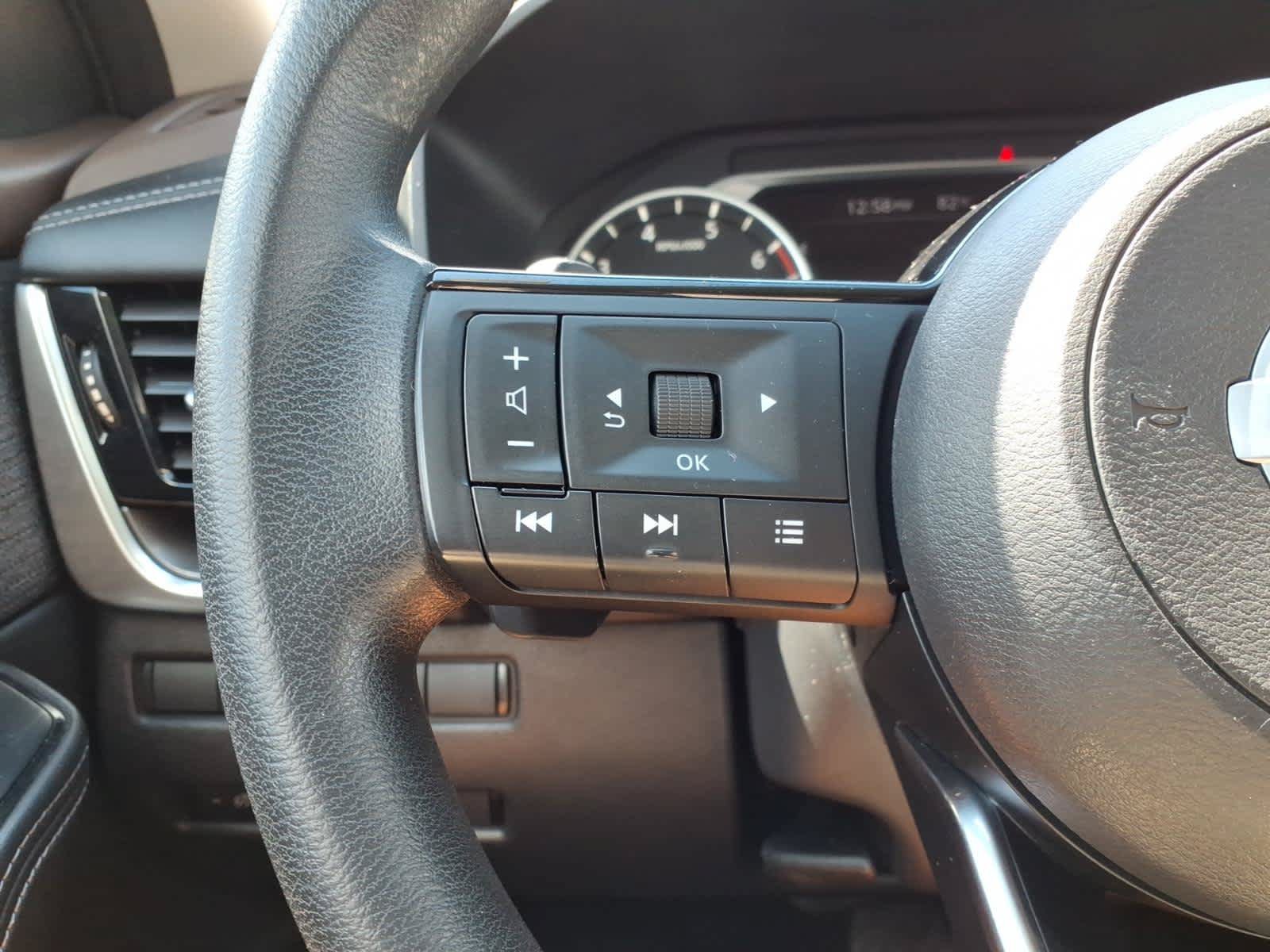 Certified 2021 Nissan Rogue SV AWD/4WD image 23