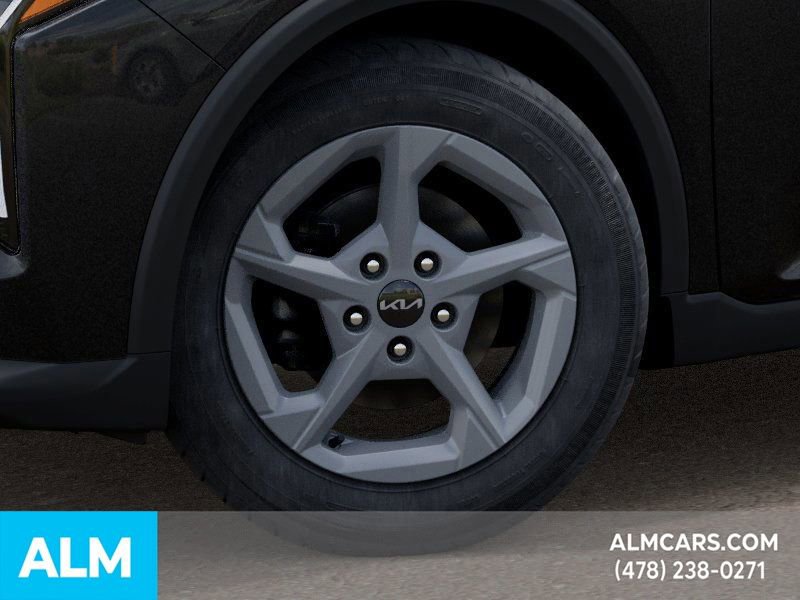 Used 2025 Kia K4 LXS image 11