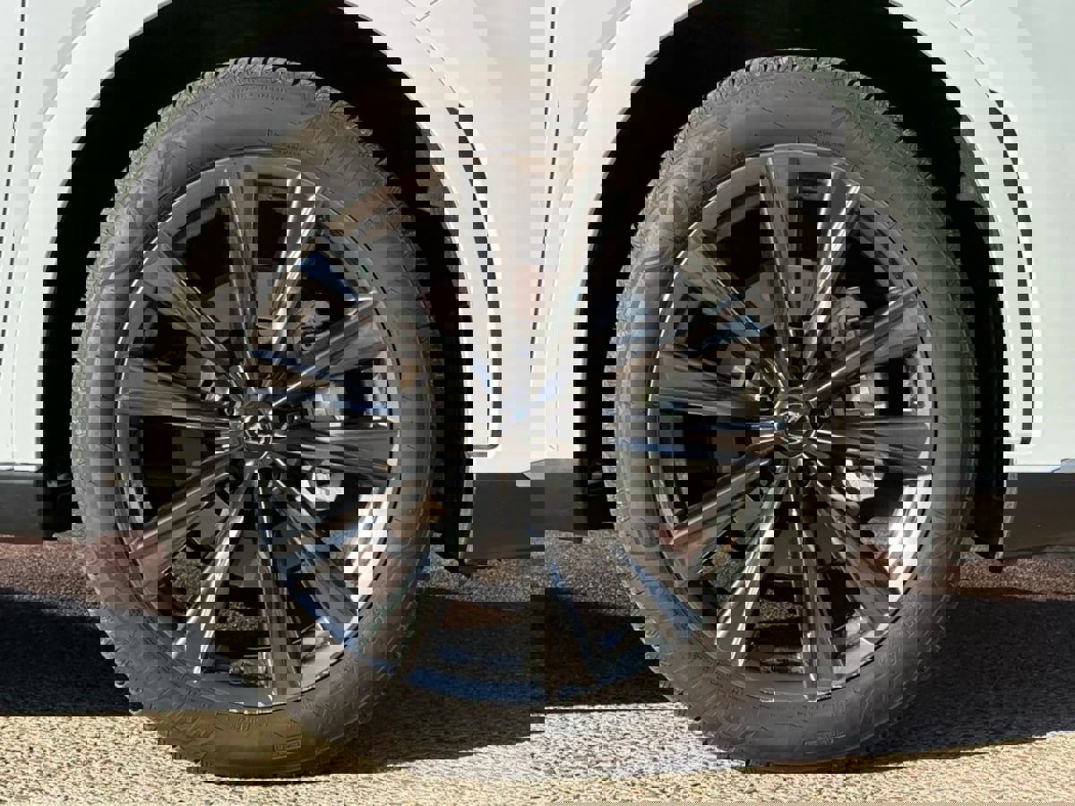 Used 2025 Lexus RX 350 F Sport image 28