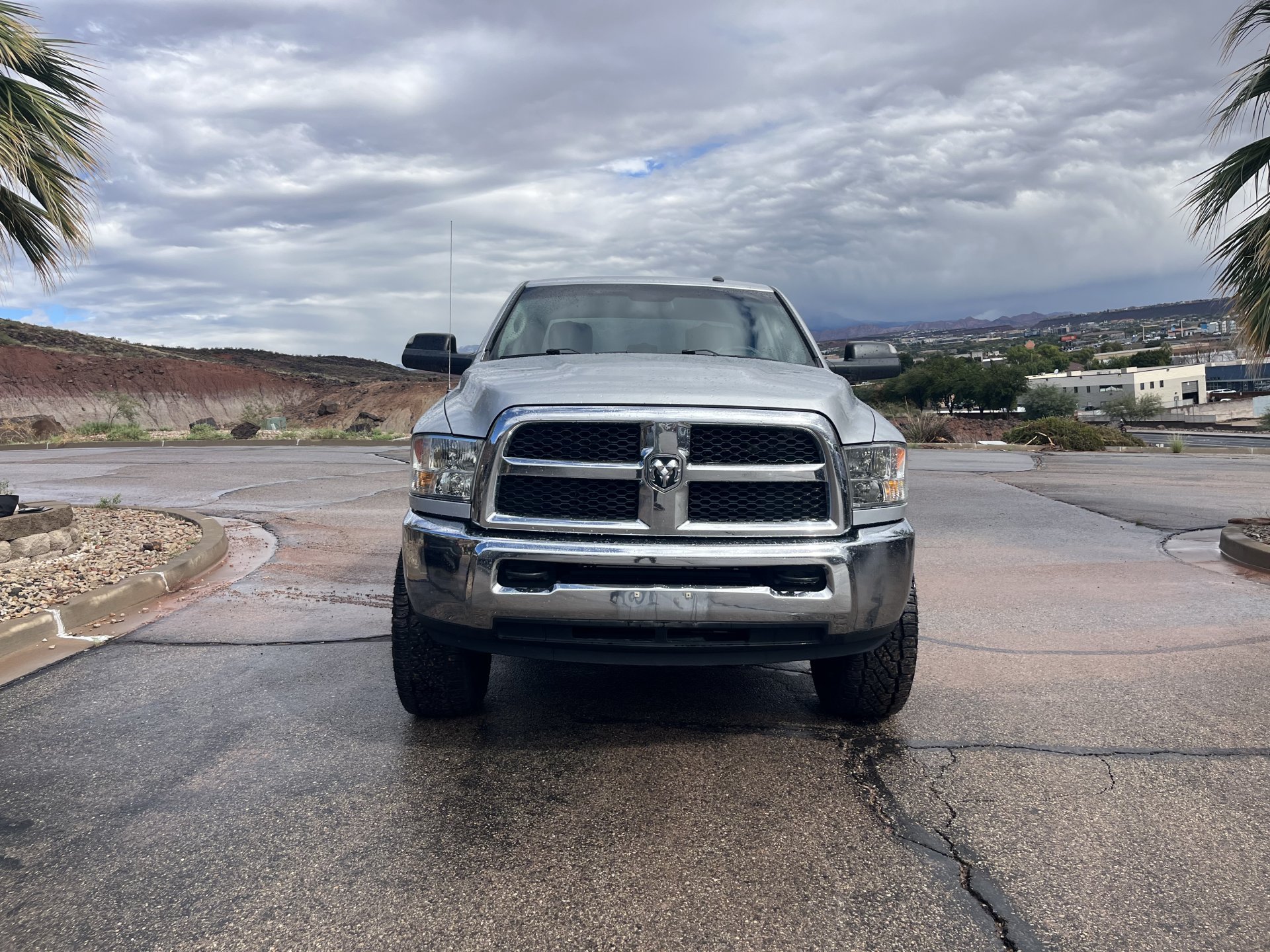 Used 2016 RAM 2500 Tradesman w/ Chrome Appearance Group AWD/4WD image 9