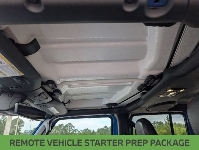 Used 2022 Jeep Wrangler Unlimited Sahara w/ Safety Group AWD/4WD image 19