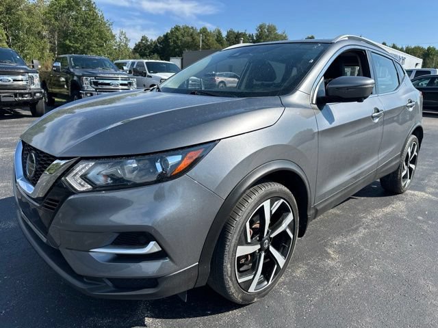 Used 2021 Nissan Rogue Sport SV AWD/4WD image 3