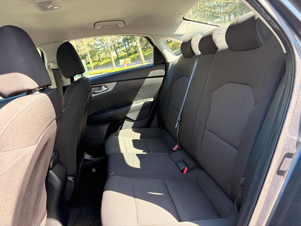 Used 2019 Kia Forte LXS image 15