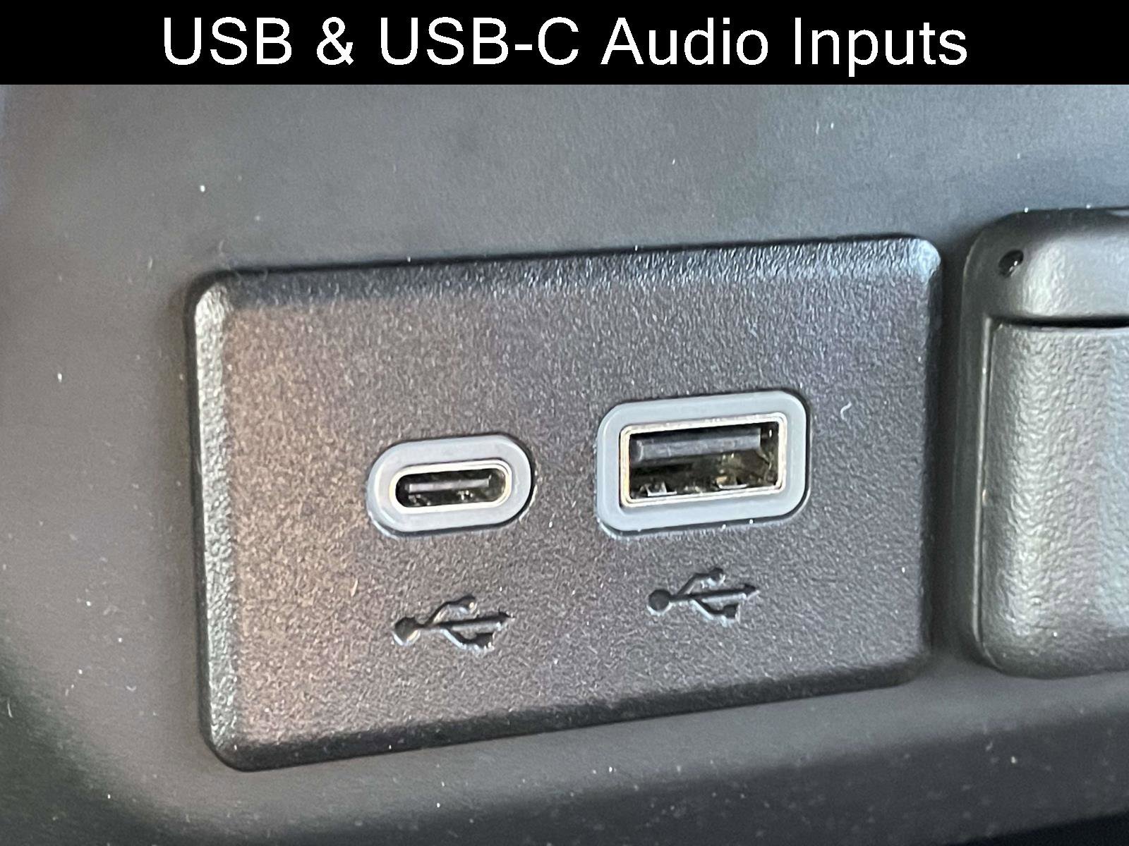 Used 2024 Chevrolet Silverado 2500 Custom w/ Custom Value Package image 6