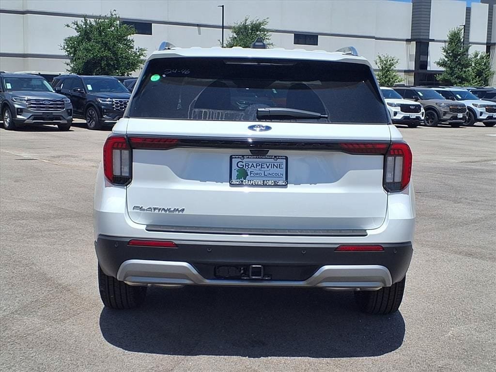 New 2026 Ford Explorer Platinum RWD image 5