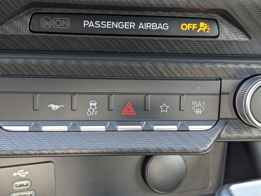 New 2025 Ford Mustang Dark Horse image 38