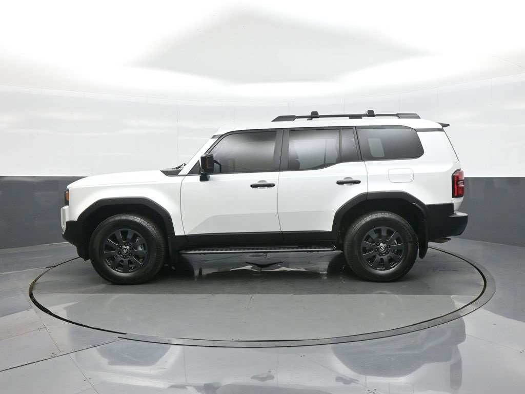 Certified 2024 Toyota Land Cruiser image 4