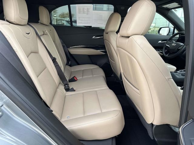 Certified 2024 Cadillac XT4 Luxury w/ Cold Weather Package AWD/4WD image 24