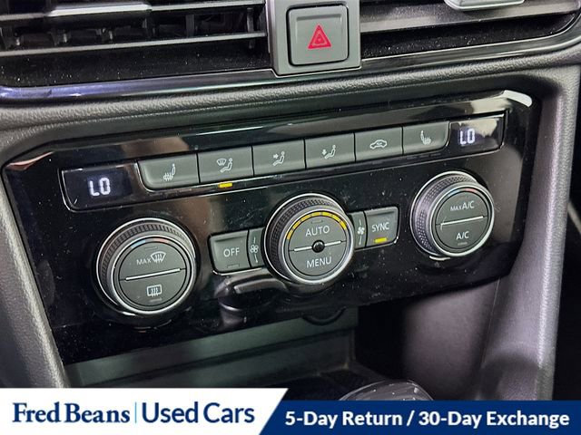 Used 2023 Volkswagen Taos SEL AWD/4WD image 17