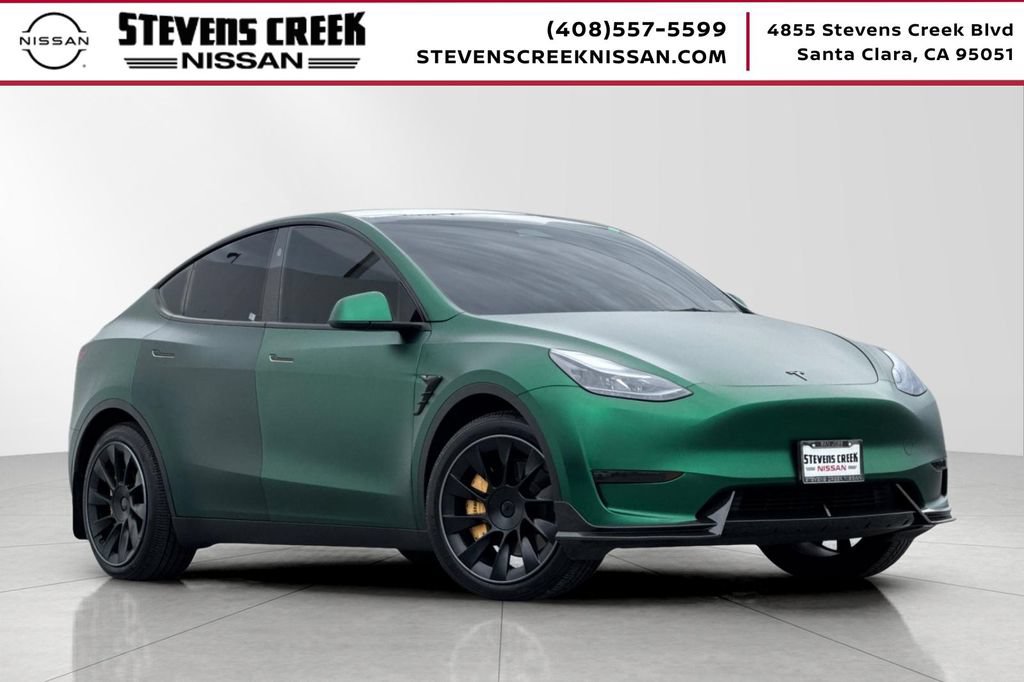 Used 2025 Tesla Model Y Long Range RWD image 1