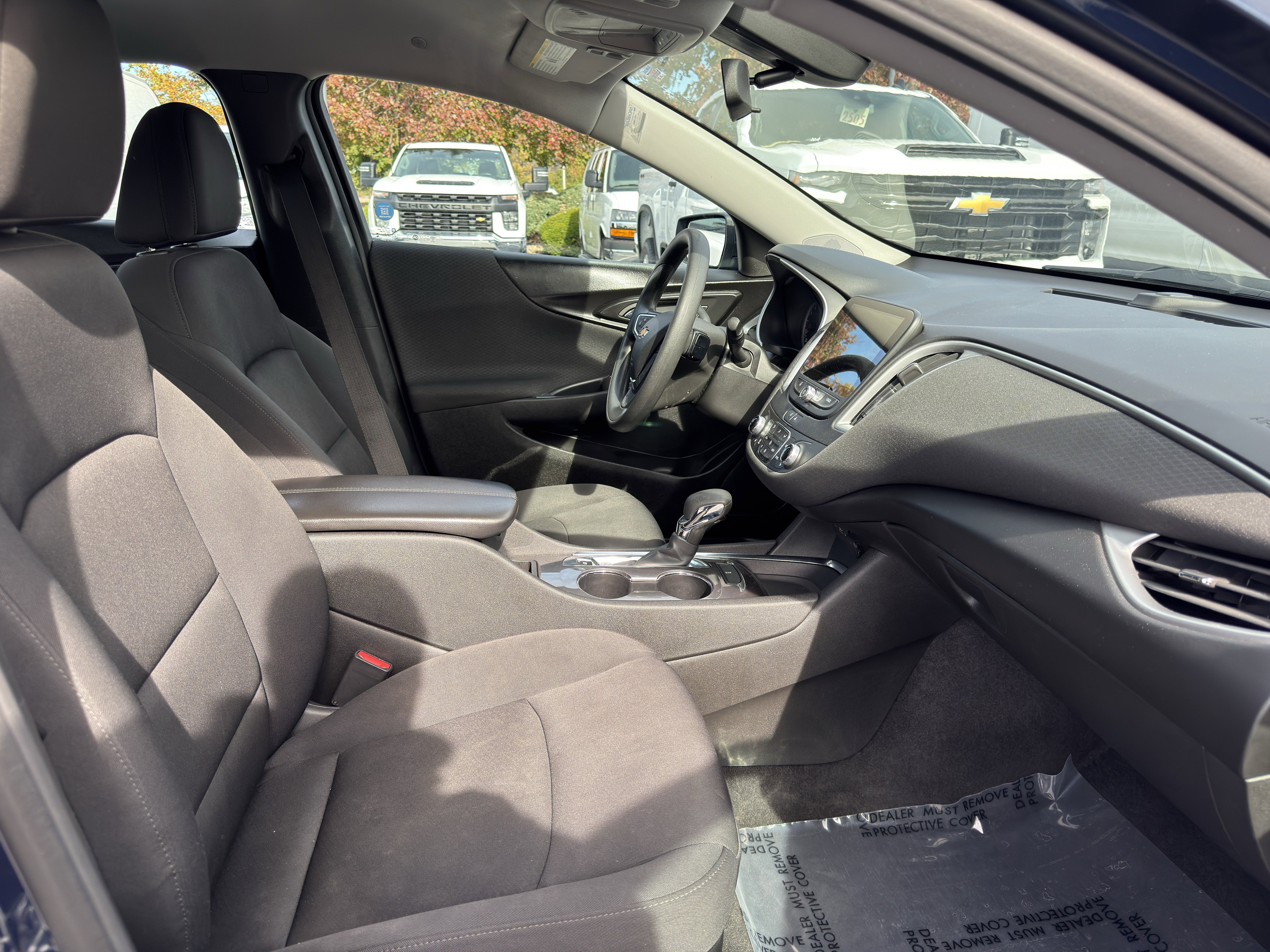 Used 2022 Chevrolet Malibu LT image 23