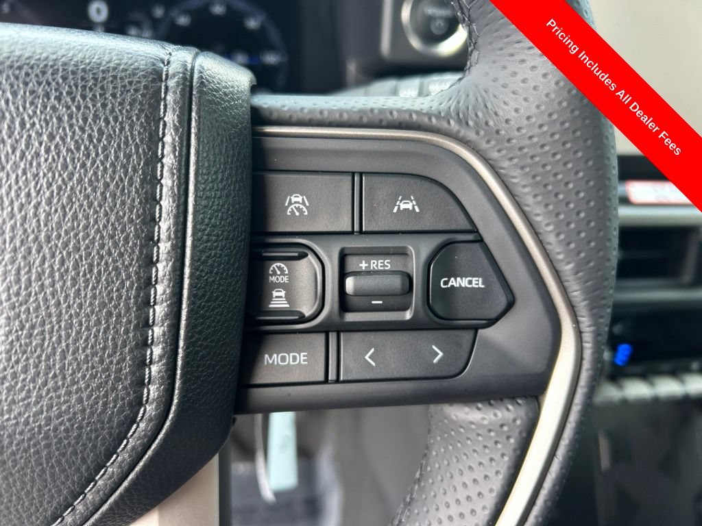 Used 2026 Toyota 4Runner Limited AWD/4WD image 9