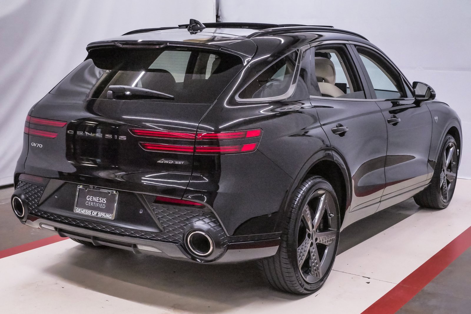 Certified 2025 Genesis GV70 3.5T Sport w/ Sport Advanced Package image 6