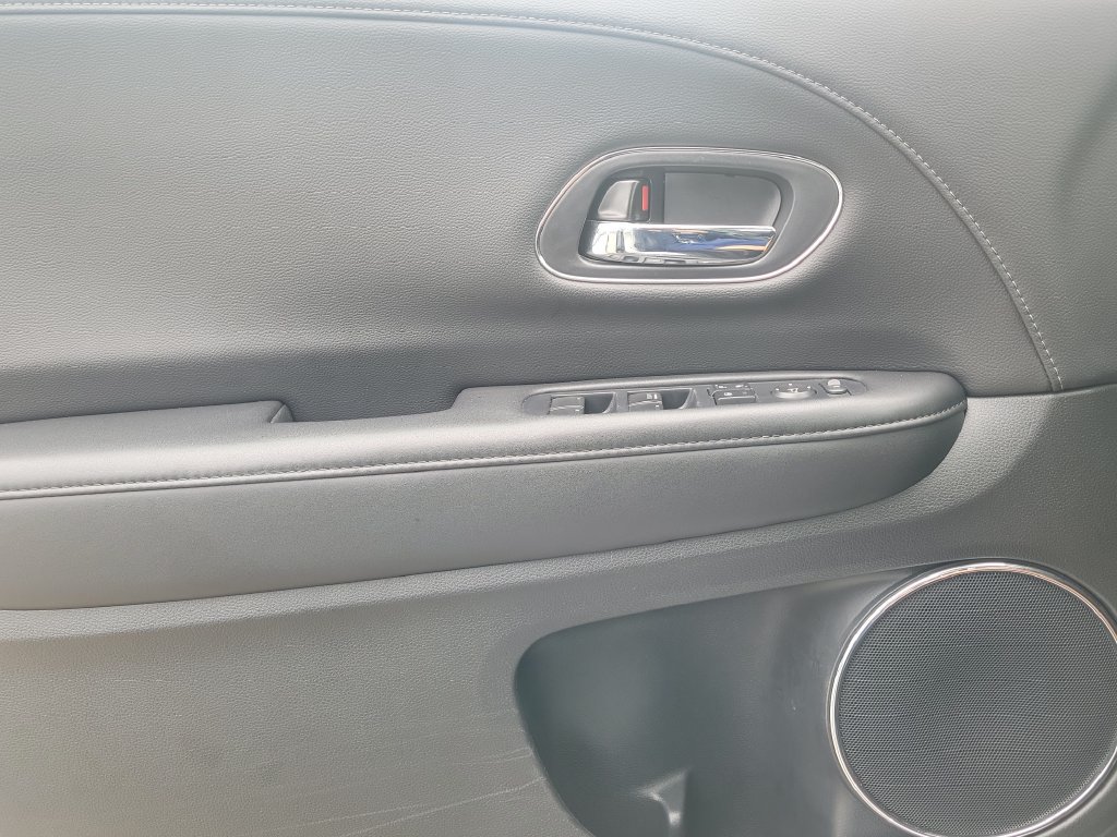 Used 2022 Honda HR-V EX-L image 28