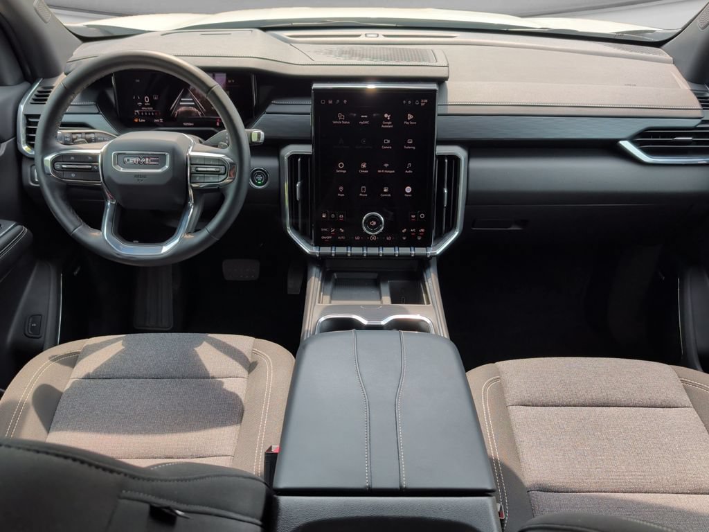 Used 2026 GMC Acadia Elevation w/ LPO, Floor Liner Package AWD/4WD image 18
