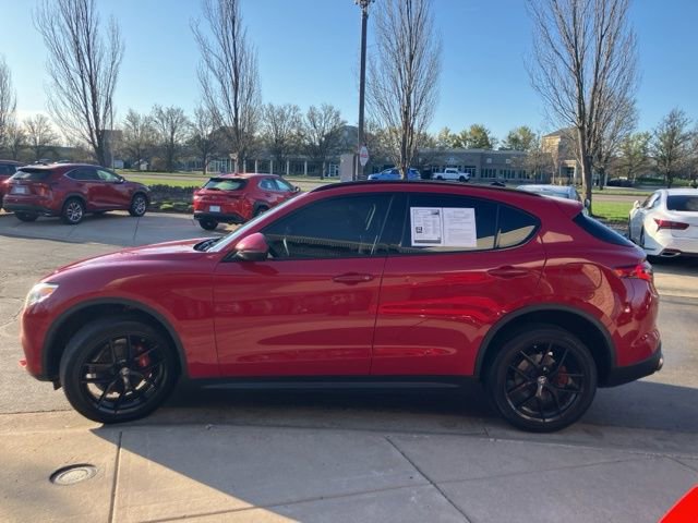 Used 2019 Alfa Romeo Stelvio Sport w/ Quick Order Package 22J Sport image 6