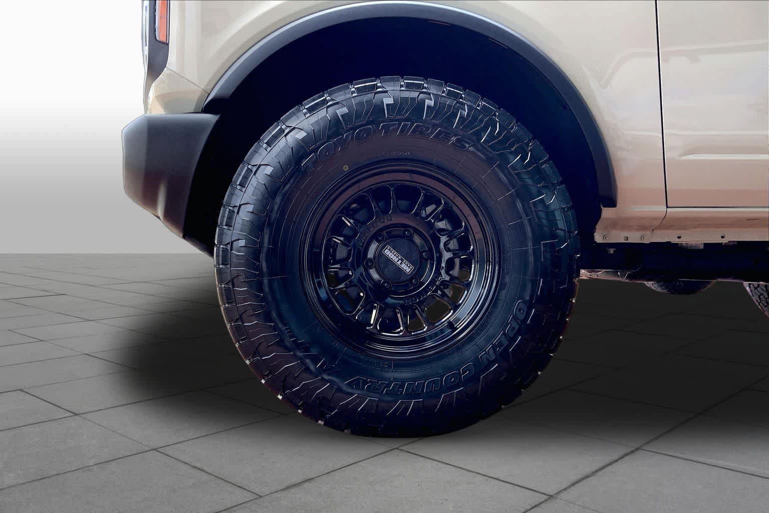 New 2025 Ford Bronco 2-Door AWD/4WD image 11