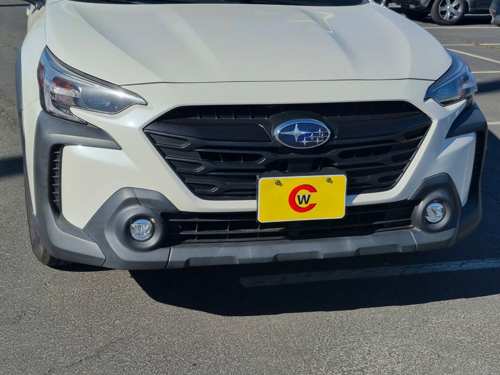 Used 2023 Subaru Outback Onyx Edition w/ Popular Package #2 image 9