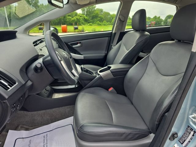 Used 2014 Toyota Prius Four w/ Solar Roof Package FWD image 18