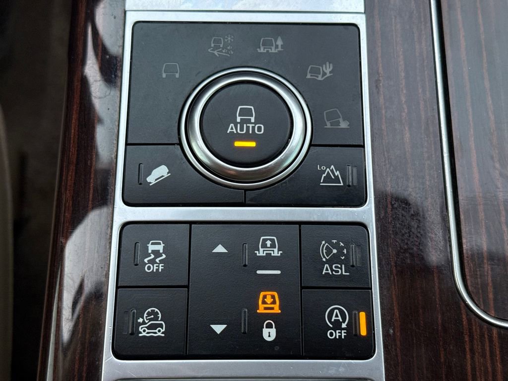 Used 2016 Land Rover Range Rover Supercharged image 26