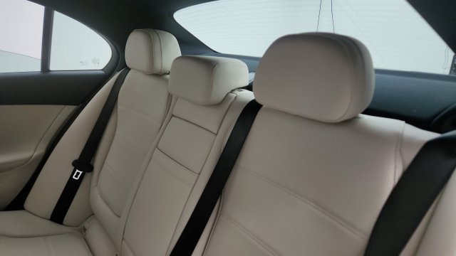Used 2025 Mercedes-Benz C 300 Sedan image 46