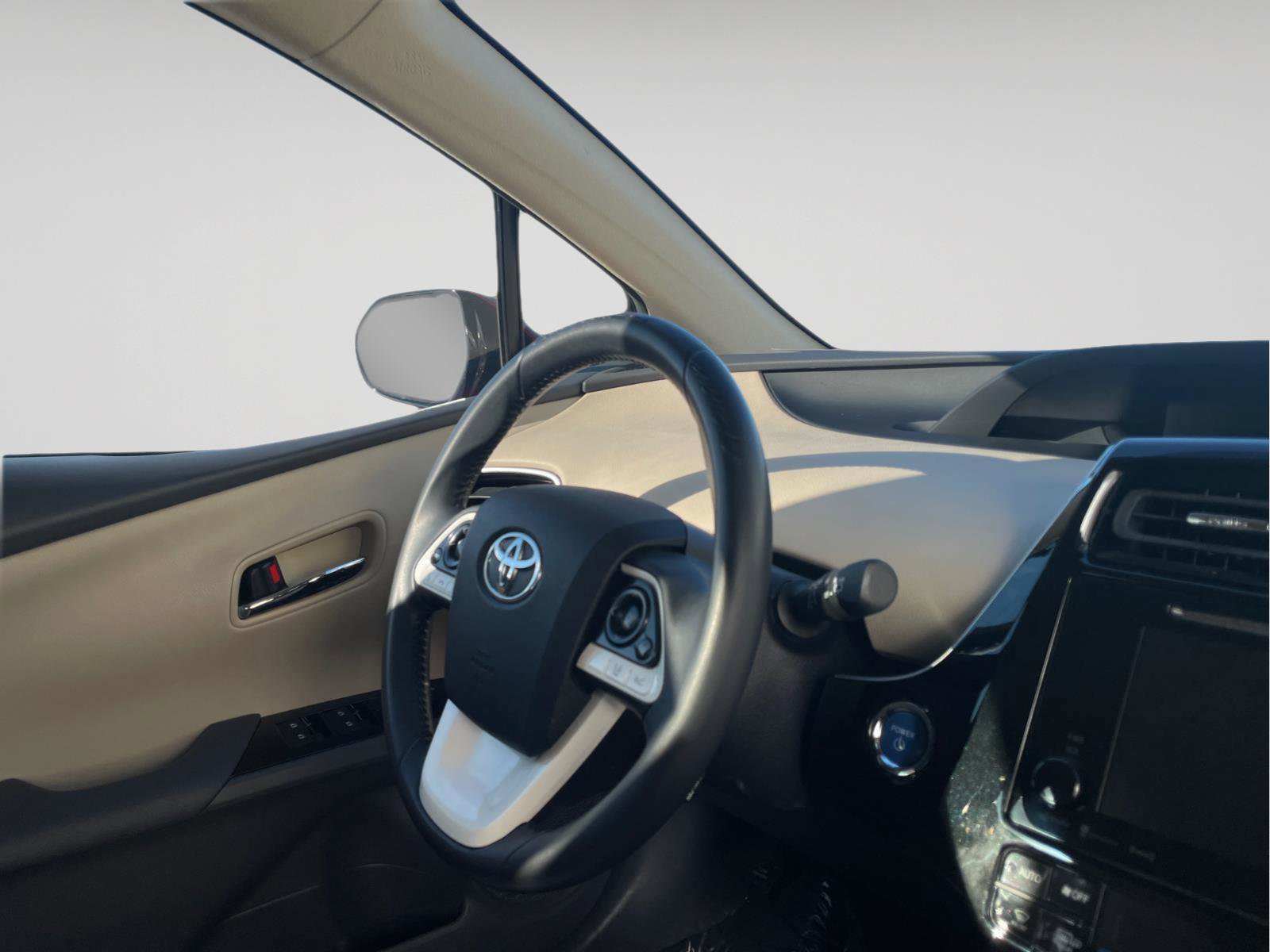 Used 2017 Toyota Prius Four w/ Protection Package image 26