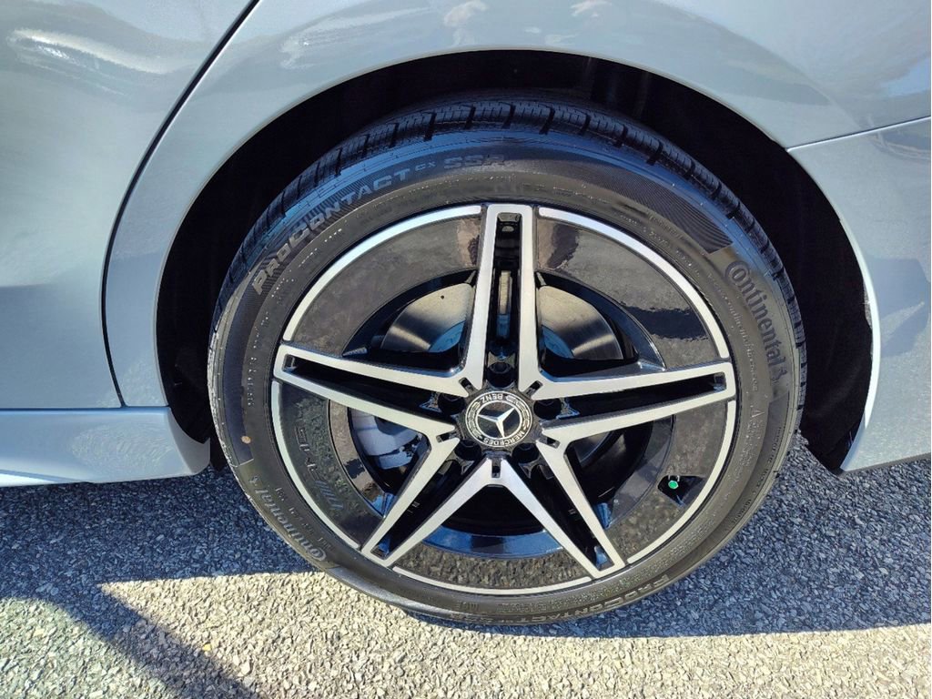 New 2025 Mercedes-Benz C 300 4MATIC Sedan image 16