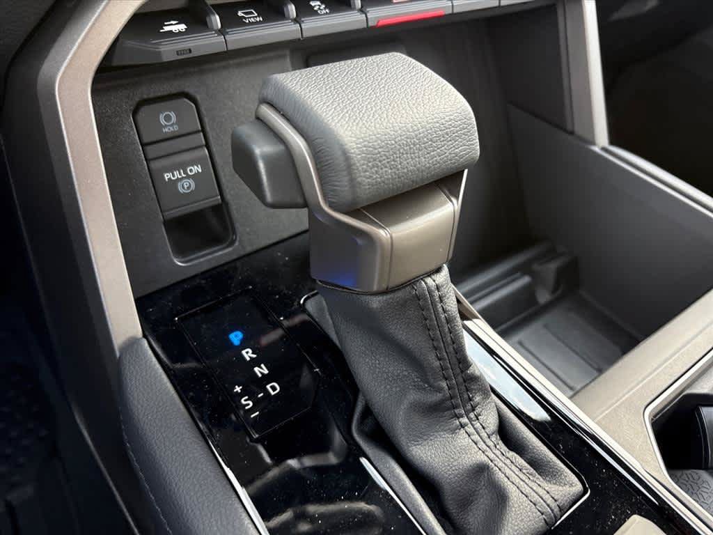 New 2026 Toyota Tundra Limited AWD/4WD image 17