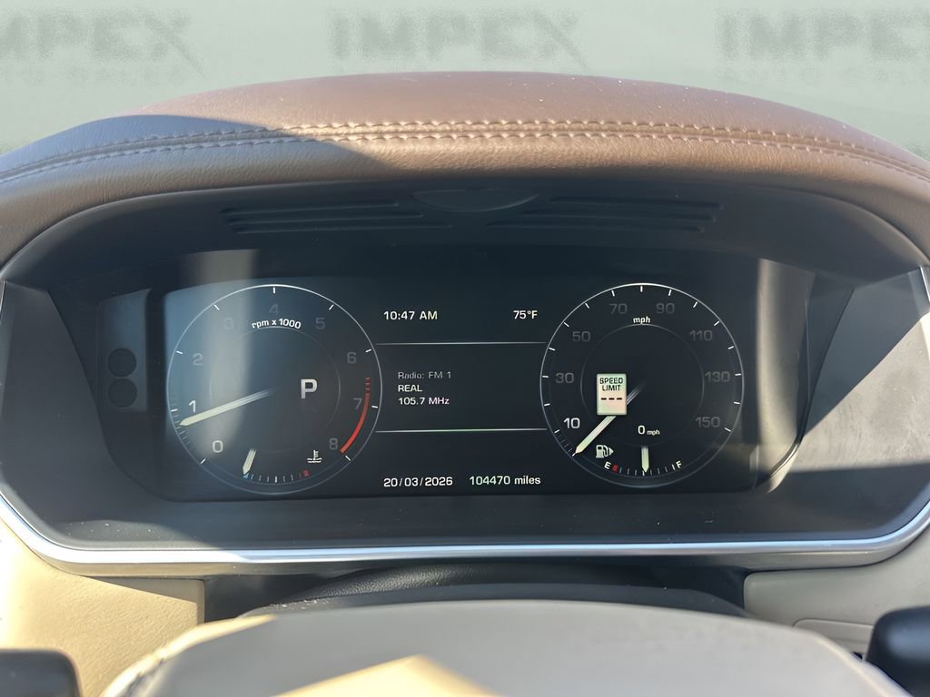 Used 2016 Land Rover Range Rover HSE image 21